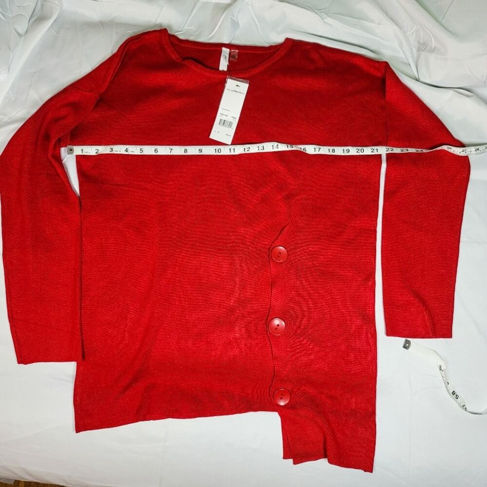 NY Collection Red Asymmetrical Sweater Chic Button Detail Knit Top Size petite L - Picture 7 of 12